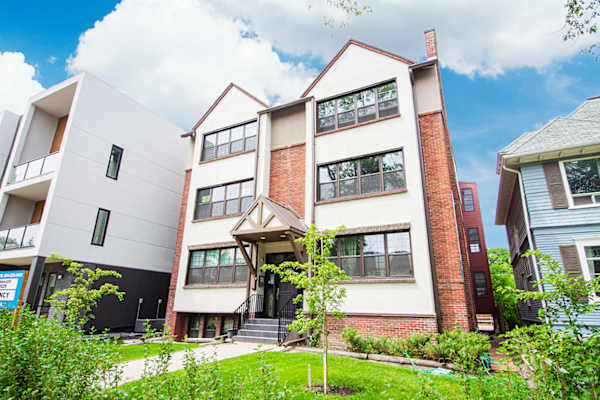 883 Grosvenor Avenue Apartment property